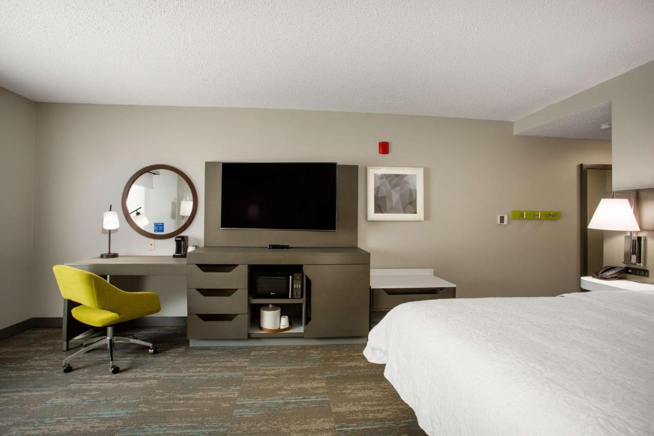 Hampton Inn Elkins Exteriör bild
