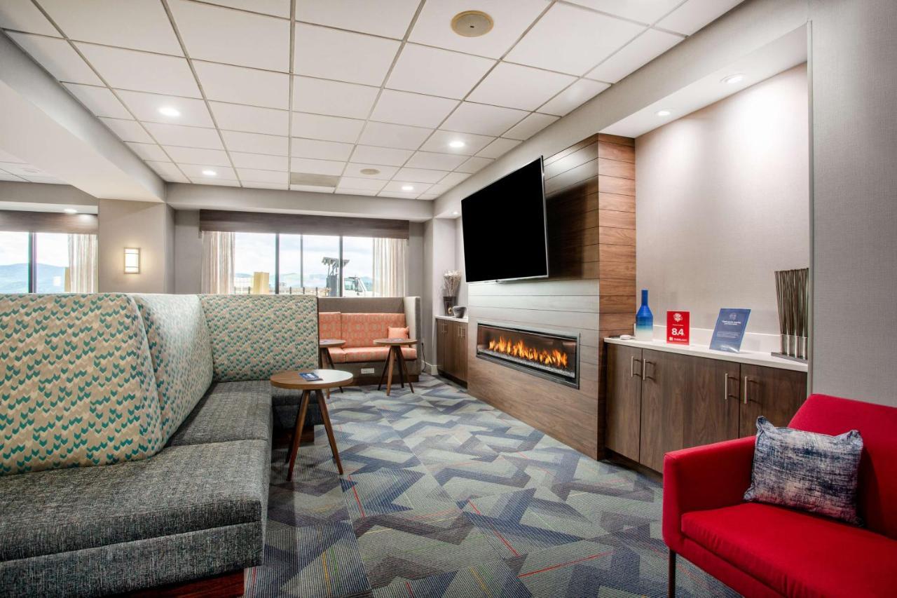 Hampton Inn Elkins Exteriör bild