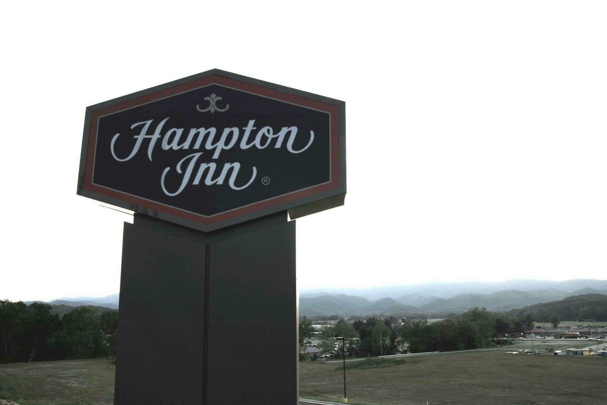 Hampton Inn Elkins Exteriör bild